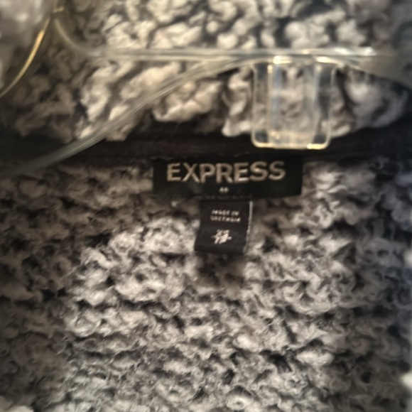 Express fuzzy 1/4 zip Sherpa - Picture 2 of 8